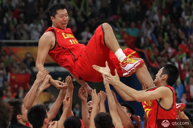 中国篮球第一人！王治郅NBA数据大郅NBA赛季报销