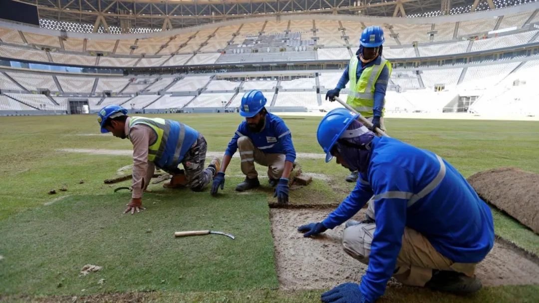 卡塔尔为建设球场等设施招募了大量外籍劳工